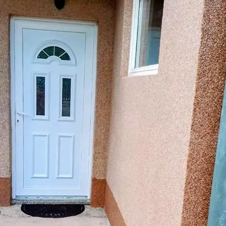 Bayt - Free Parking Apartment
