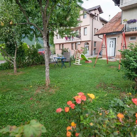 Bayt - Free Parking *